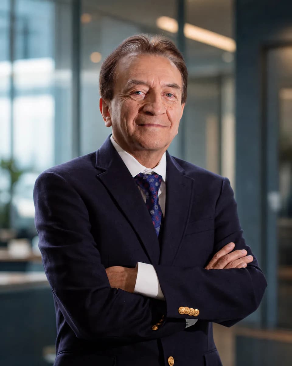 Victor Salinas